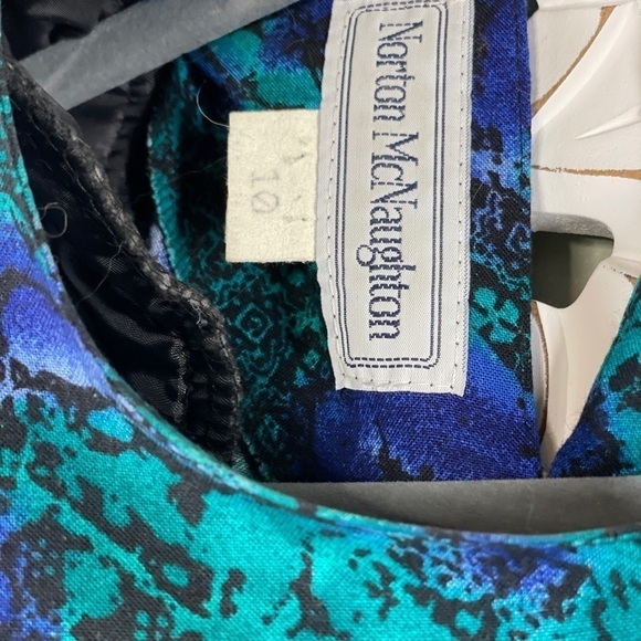 Vintage Norton McNaughton Floral Top Keyhole - Picture 4 of 5